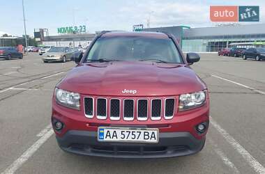 Внедорожник / Кроссовер Jeep Compass 2016 в Киеве