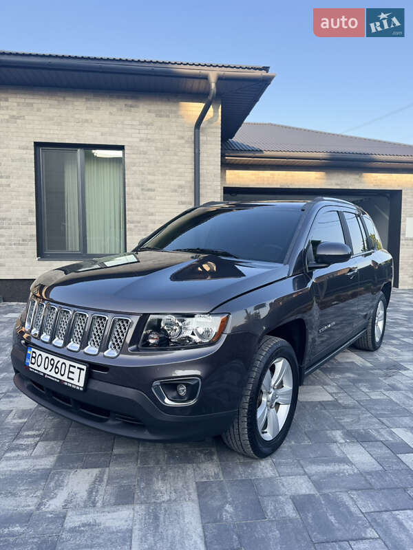 Внедорожник / Кроссовер Jeep Compass 2014 в Тернополе
