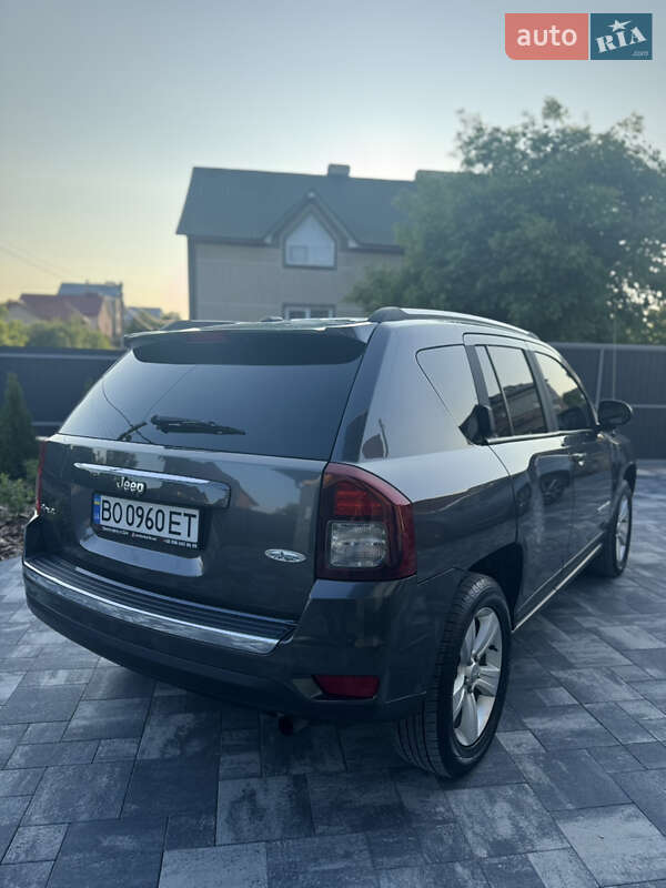 Внедорожник / Кроссовер Jeep Compass 2014 в Тернополе