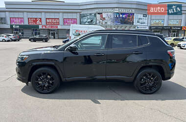 Внедорожник / Кроссовер Jeep Compass 2022 в 