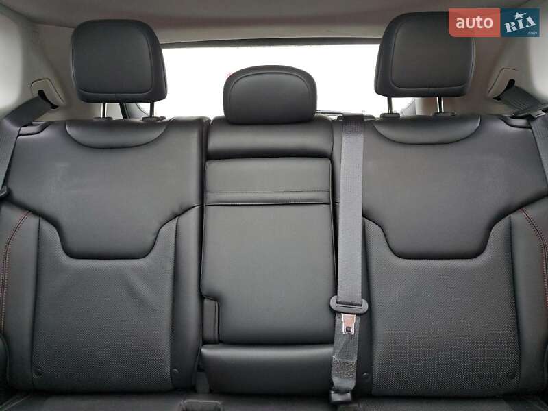 Позашляховик / Кросовер Jeep Compass 2017 в Львові
