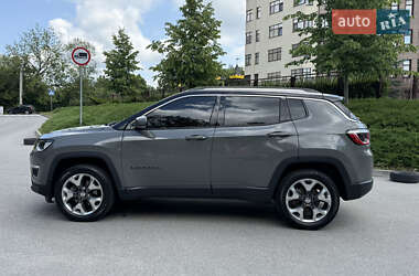 Внедорожник / Кроссовер Jeep Compass 2019 в 