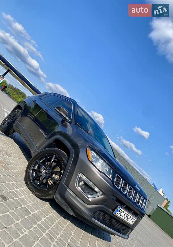 Внедорожник / Кроссовер Jeep Compass 2018 в Львове