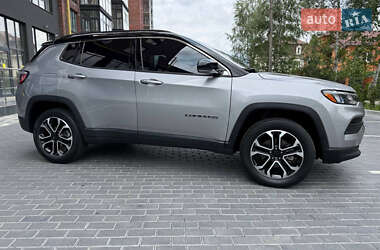 Внедорожник / Кроссовер Jeep Compass 2022 в 