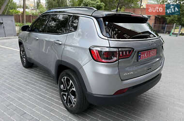 Внедорожник / Кроссовер Jeep Compass 2022 в 
