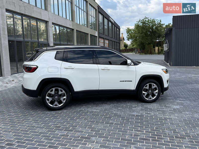 Внедорожник / Кроссовер Jeep Compass 2017 в Полтаве