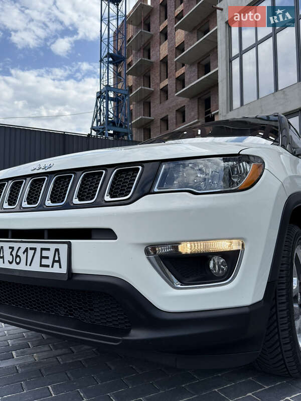 Внедорожник / Кроссовер Jeep Compass 2017 в Полтаве