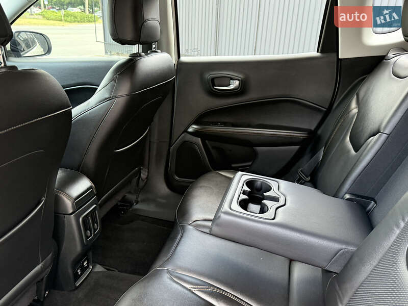 Внедорожник / Кроссовер Jeep Compass 2017 в Полтаве