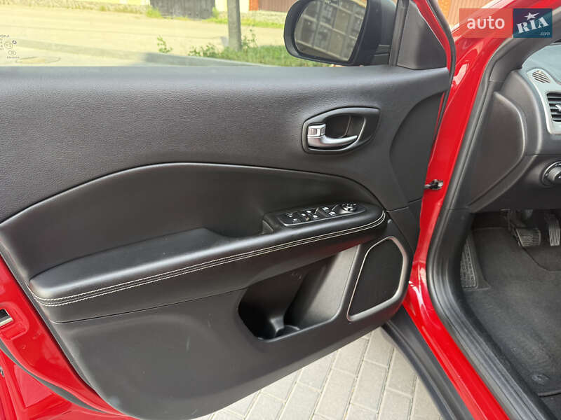 Внедорожник / Кроссовер Jeep Compass 2021 в Полтаве
