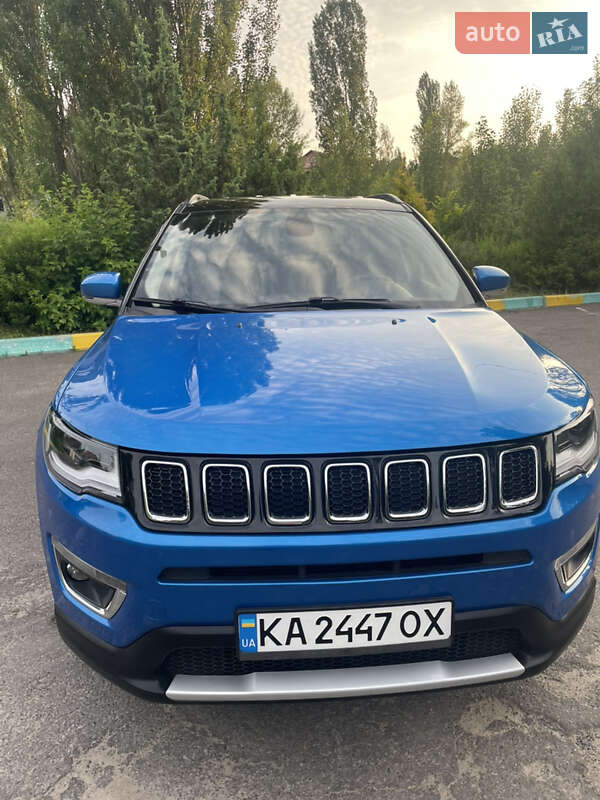 Внедорожник / Кроссовер Jeep Compass 2019 в Киеве