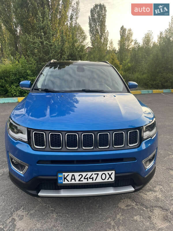Внедорожник / Кроссовер Jeep Compass 2019 в Киеве