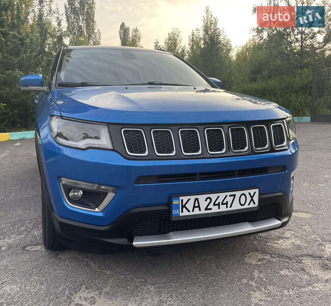 Внедорожник / Кроссовер Jeep Compass 2019 в Киеве