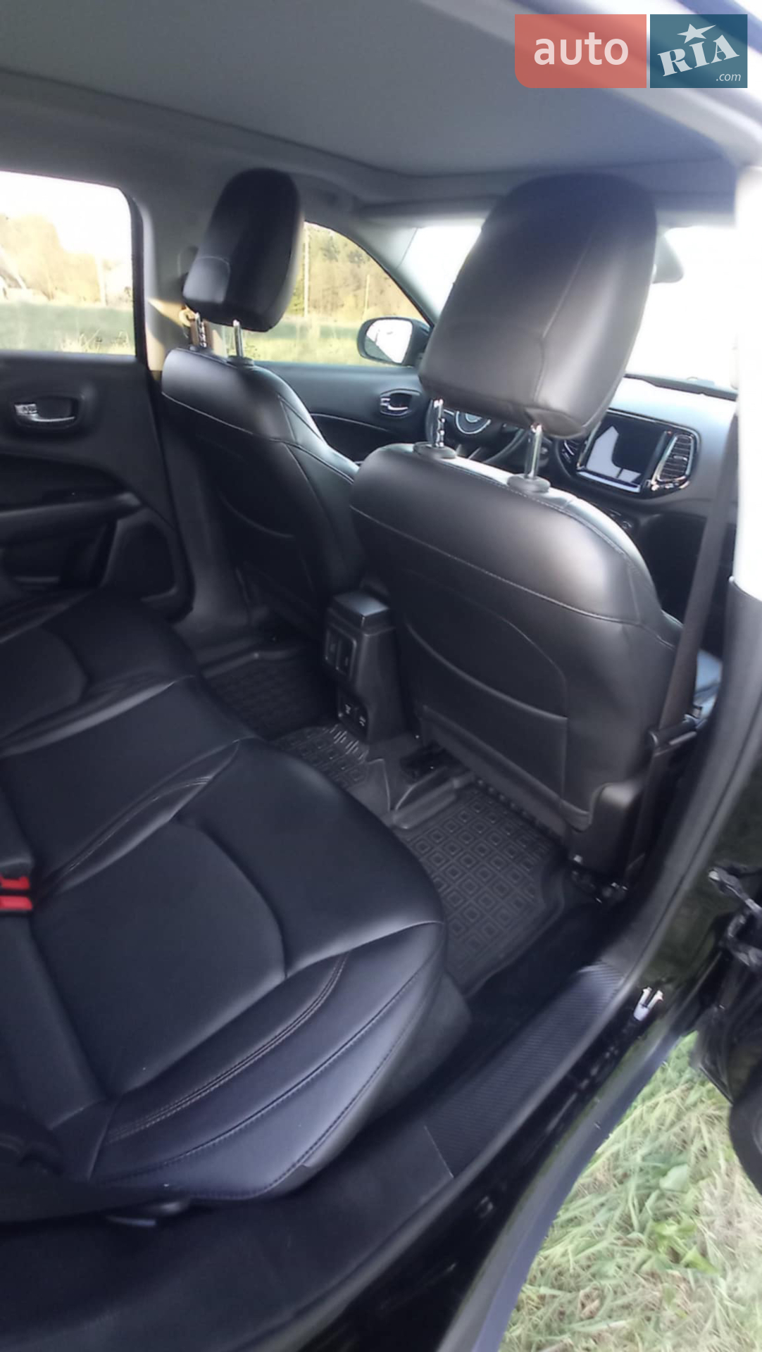 2017 Jeep Compass - мініатюра 11