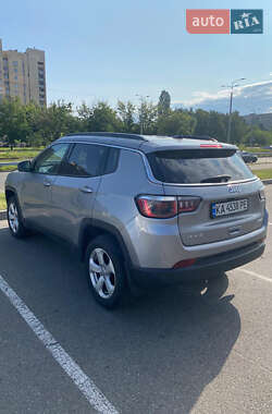 Внедорожник / Кроссовер Jeep Compass 2019 в 