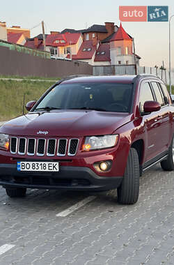 Позашляховик / Кросовер Jeep Compass 2014 в 