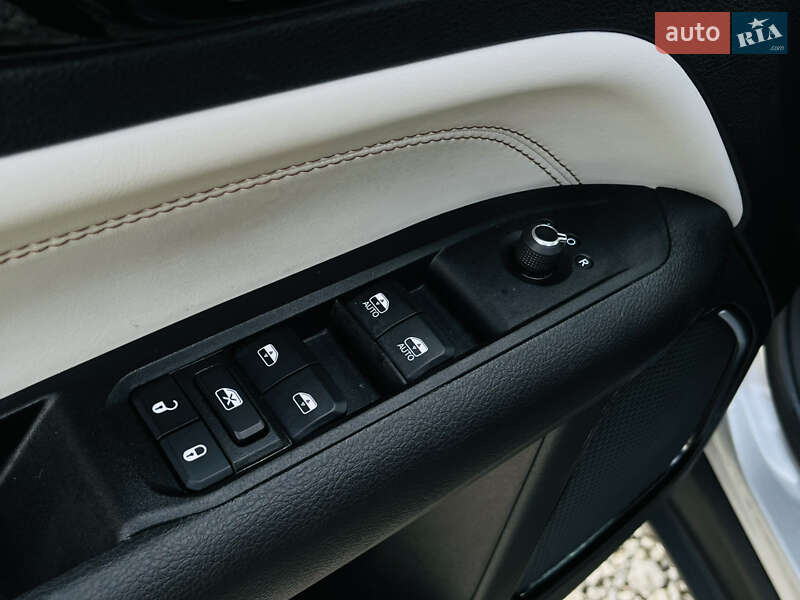Внедорожник / Кроссовер Jeep Compass 2022 в Харькове