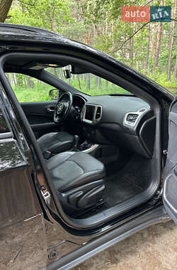 Внедорожник / Кроссовер Jeep Compass 2020 в 