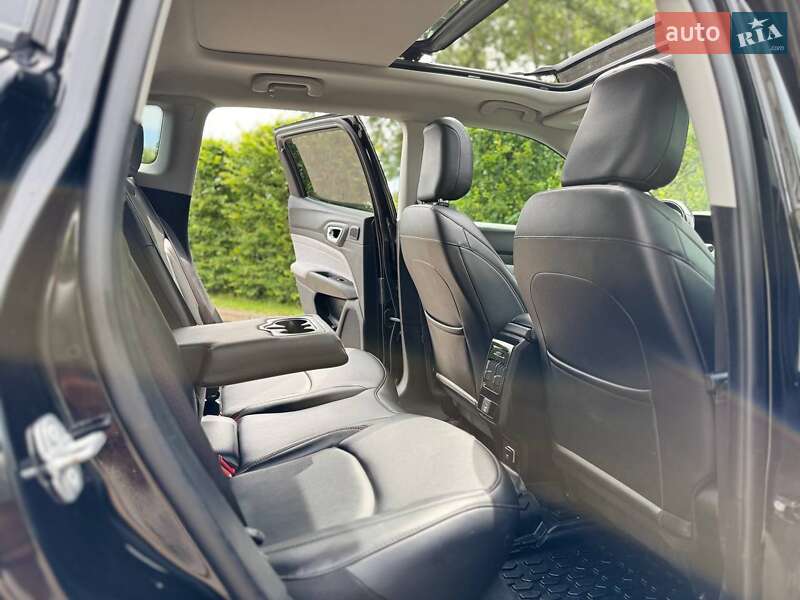 Внедорожник / Кроссовер Jeep Compass 2021 в Киеве