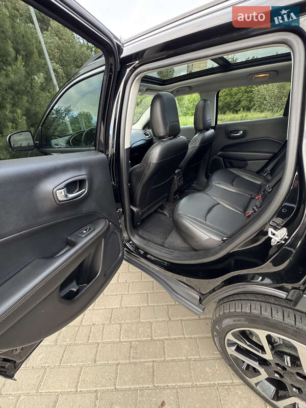 Внедорожник / Кроссовер Jeep Compass 2019 в Харькове