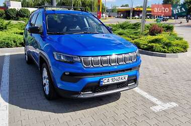 Внедорожник / Кроссовер Jeep Compass 2022 в 