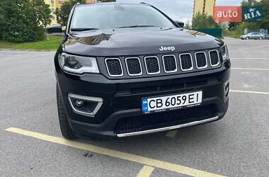 Внедорожник / Кроссовер Jeep Compass 2018 в 