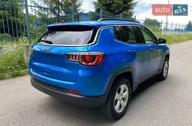 Внедорожник / Кроссовер Jeep Compass 2018 в 