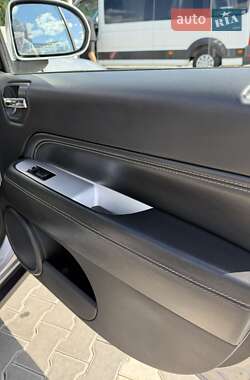 Позашляховик / Кросовер Jeep Compass 2014 в 