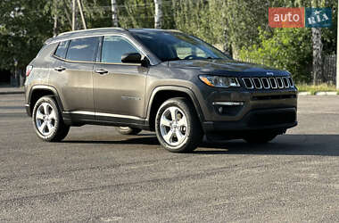 Внедорожник / Кроссовер Jeep Compass 2019 в 