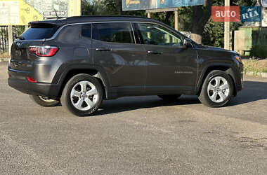 Внедорожник / Кроссовер Jeep Compass 2019 в 