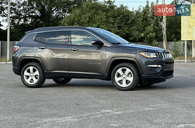 Внедорожник / Кроссовер Jeep Compass 2019 в 