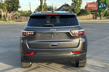 Внедорожник / Кроссовер Jeep Compass 2019 в 