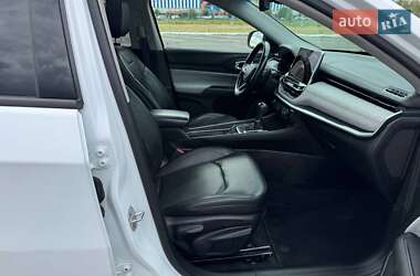 Внедорожник / Кроссовер Jeep Compass 2022 в 