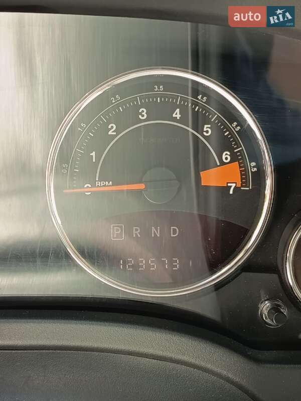 Внедорожник / Кроссовер Jeep Compass 2013 в Киеве фото 29 Внедорожник / Кроссовер Jeep Compass 2013 в Киеве