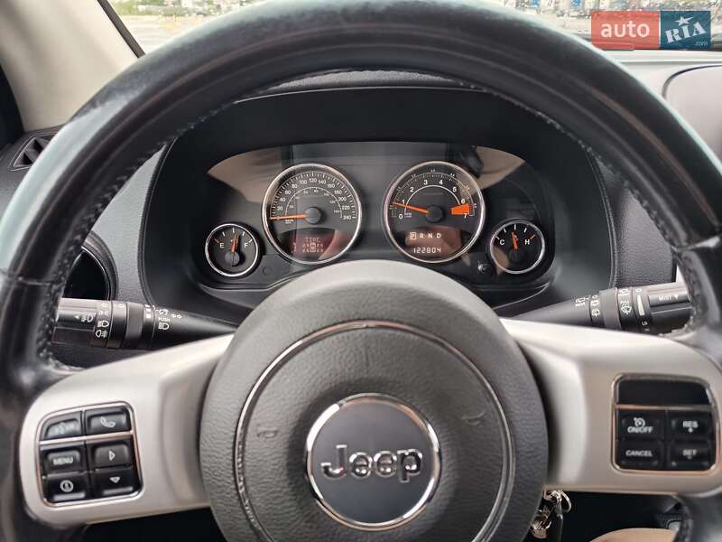 Внедорожник / Кроссовер Jeep Compass 2013 в Киеве фото 33 Внедорожник / Кроссовер Jeep Compass 2013 в Киеве