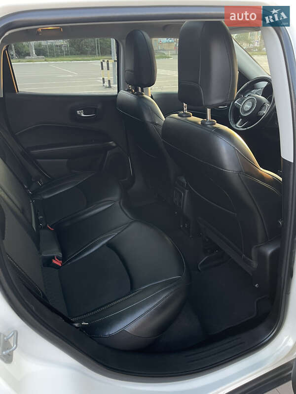 Внедорожник / Кроссовер Jeep Compass 2020 в Сумах