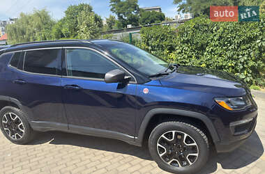 Внедорожник / Кроссовер Jeep Compass 2019 в 