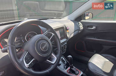 Внедорожник / Кроссовер Jeep Compass 2019 в 