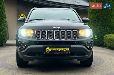 Позашляховик / Кросовер Jeep Compass 2013 в 