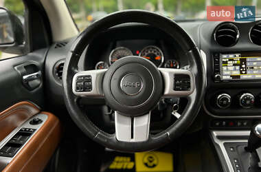 Позашляховик / Кросовер Jeep Compass 2013 в 
