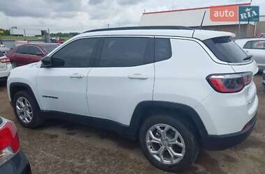 Внедорожник / Кроссовер Jeep Compass 2021 в 