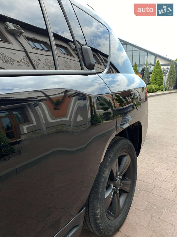 Внедорожник / Кроссовер Jeep Compass 2014 в Стрые