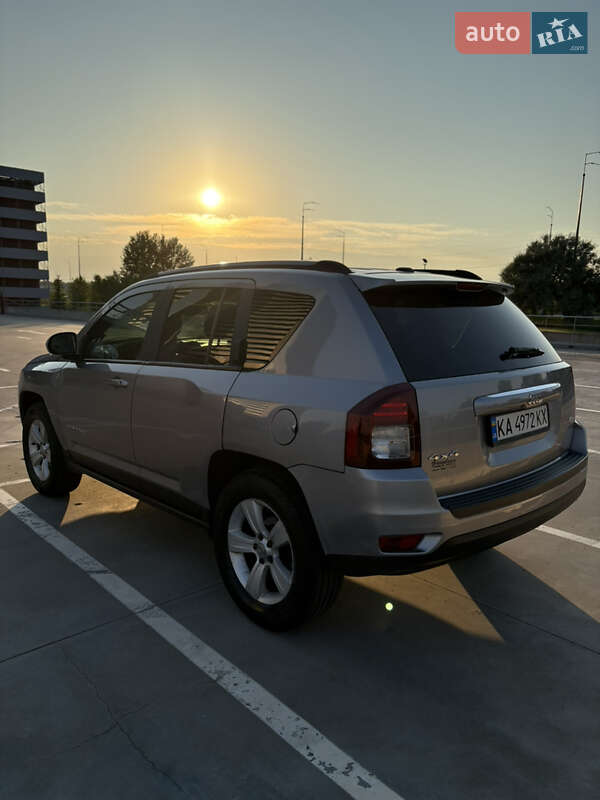 Позашляховик / Кросовер Jeep Compass 2016 в Києві