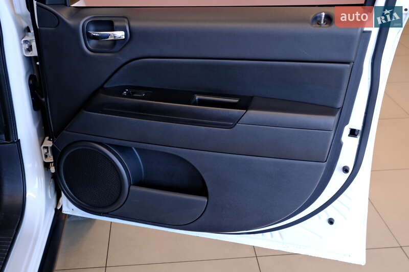 Внедорожник / Кроссовер Jeep Compass 2014 в Одессе