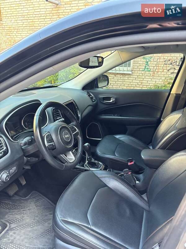 Внедорожник / Кроссовер Jeep Compass 2019 в Киеве