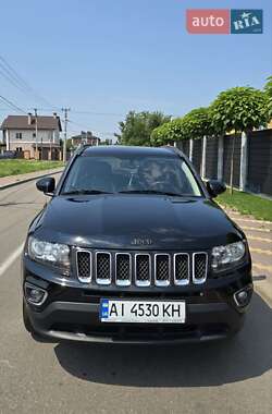 Внедорожник / Кроссовер Jeep Compass 2015 в 
