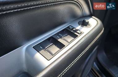 Внедорожник / Кроссовер Jeep Compass 2015 в 
