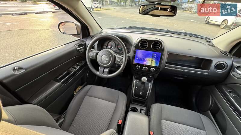 Внедорожник / Кроссовер Jeep Compass 2013 в Киеве фото 16 Внедорожник / Кроссовер Jeep Compass 2013 в Киеве