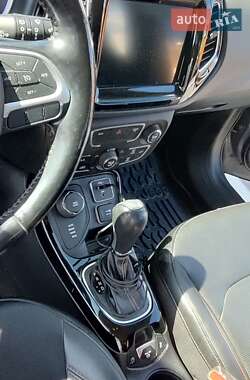 Внедорожник / Кроссовер Jeep Compass 2019 в 