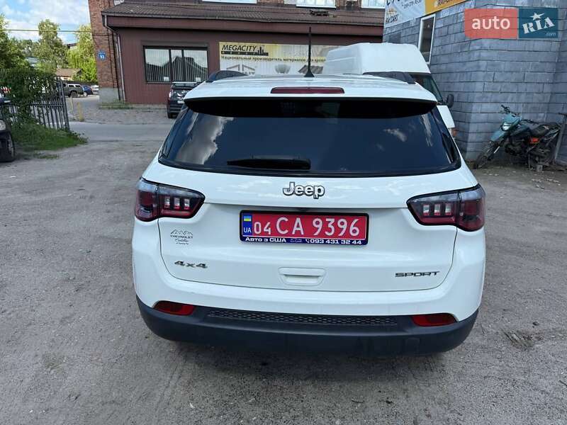 Внедорожник / Кроссовер Jeep Compass 2017 в Каменском