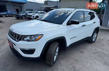 Внедорожник / Кроссовер Jeep Compass 2017 в Каменском